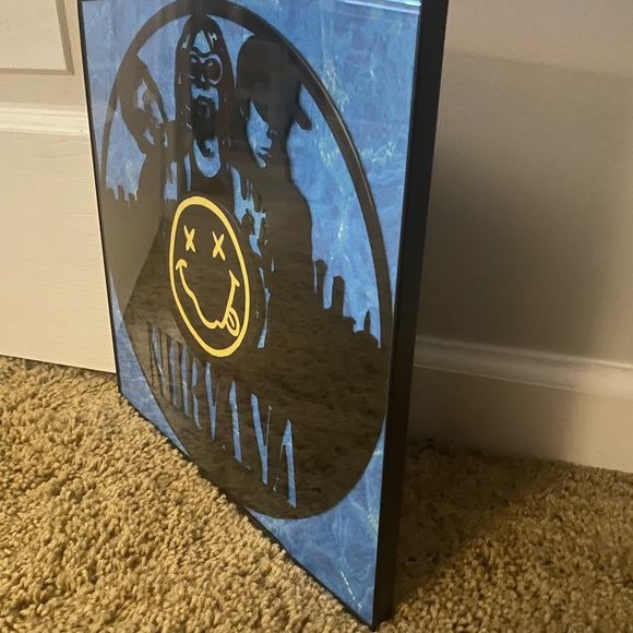 Nirvana wall art with repurposed vinyl record - Picture 7 of 8